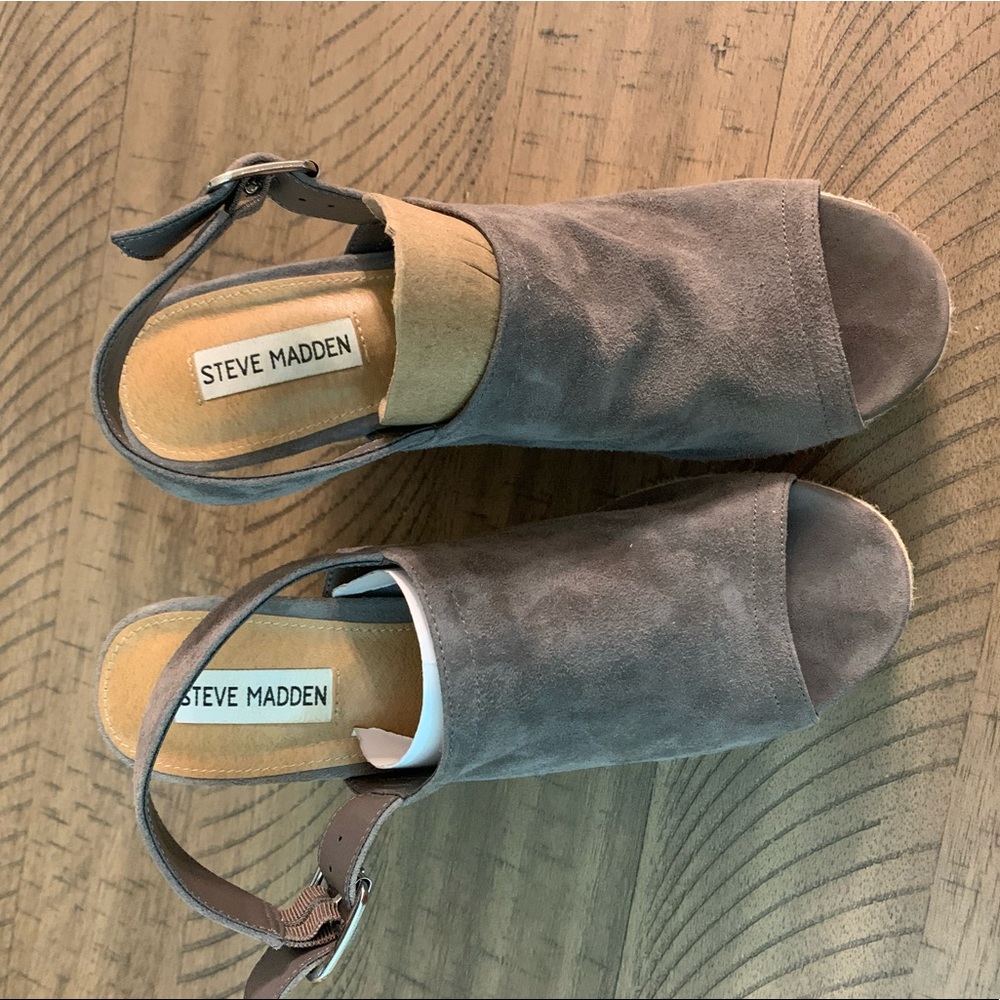 Steve Madden wedge sandal